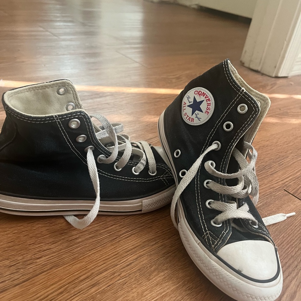 Converse Chuck Taylor size 2